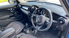 MINI Hatchback 1.5 Cooper Classic 5dr Auto Petrol Hatchback